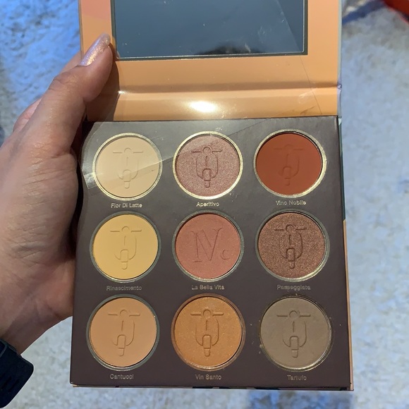 Nomad Cosmetics x Tuscany eyeshadow palette - Picture 3 of 3